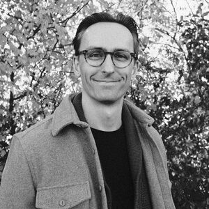 Meet your Posher, Tom